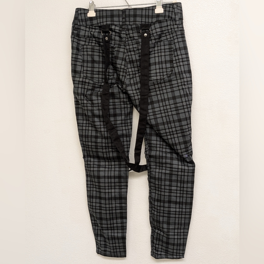 Hot Topic Hi-rise Super skinny Plaid Jeans with Suspenders - Picture 5 of 9